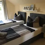 Casa vacanze Schoenes In Neundorf Mit Grosser Terrasse By Interhome Plauen