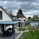 Schoenes In Neundorf Mit Grosser Terrasse By Interhome Casa vacanze