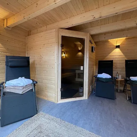 Schoenes In Neundorf Mit Grosser Terrasse By Interhome Ferienhaus Plauen