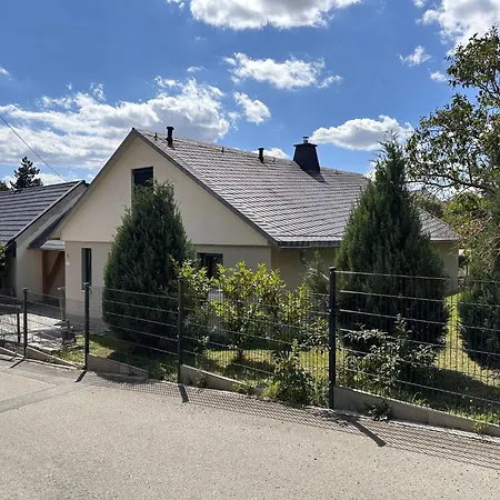 Schoenes In Neundorf Mit Grosser Terrasse By Interhome Plauen