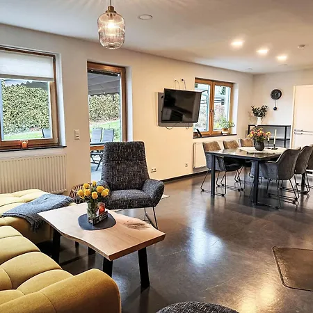 Schoenes In Neundorf Mit Grosser Terrasse By Interhome