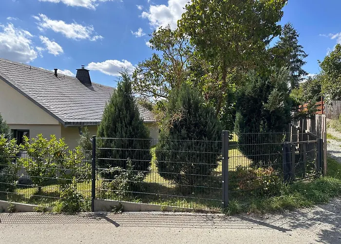 Casa vacanze Schoenes In Neundorf Mit Grosser Terrasse By Interhome *